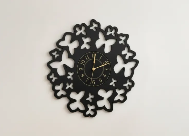 ساعت دیواری چوبی طرح پروانه کد2